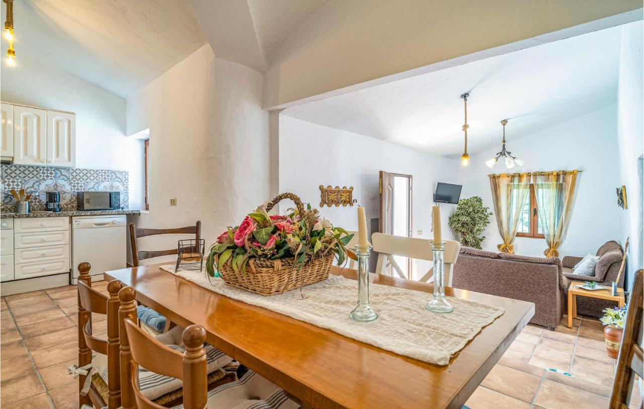 Gorgeous Home In Cajiz With Wifi Cajís Εξωτερικό φωτογραφία